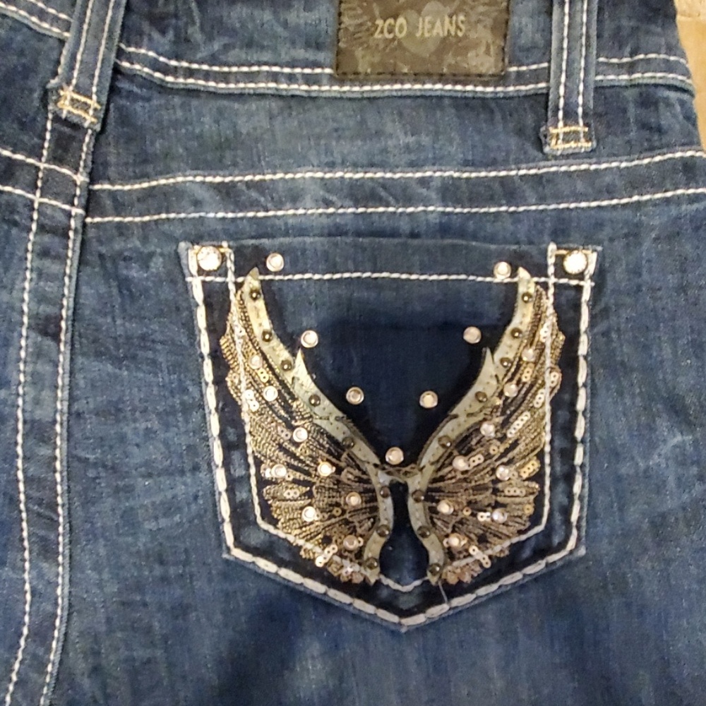 Jeans - Picture 3 of 3
